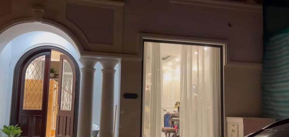 Ngắm biệt thự 10 tỷ đồng Đỗ Hùng Dũng tặng bố mẹ-2