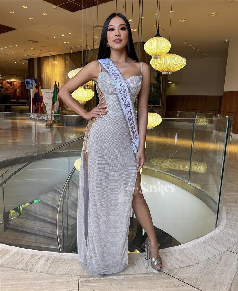 Kim Duyên bị dìm ê chề trông như 1m3 ở Miss Universe-6