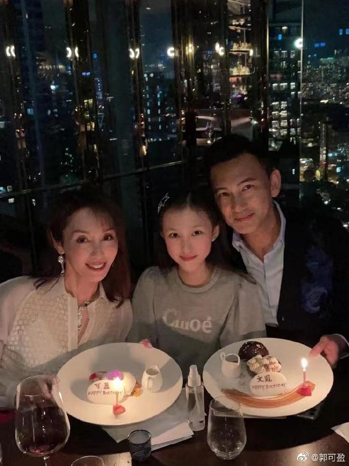 Ngỡ ngàng dung mạo con gái Quách Khả Doanh khi 11 tuổi-1