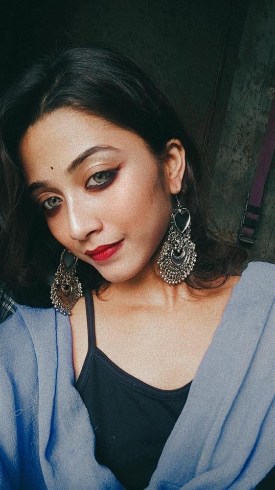 Sốc ngoại hình cô vợ quốc dân nhiều trai trẻ sau 2 năm nổi tiếng-4