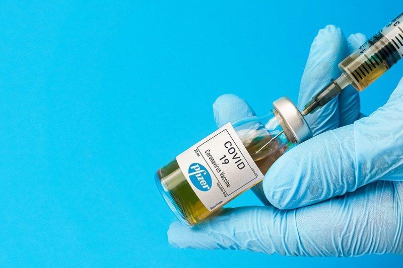 2 học sinh tử vong sau tiêm vaccine Covid-19, Pfizer nói gì?-1