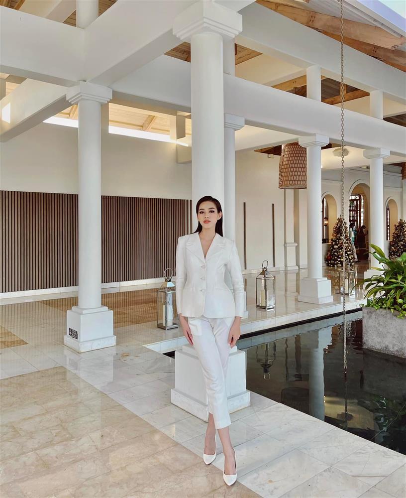 Mỹ Lệ chê Đỗ Thị Hà: Xấu đau xấu đớn, nhạt từ đăng quang-7