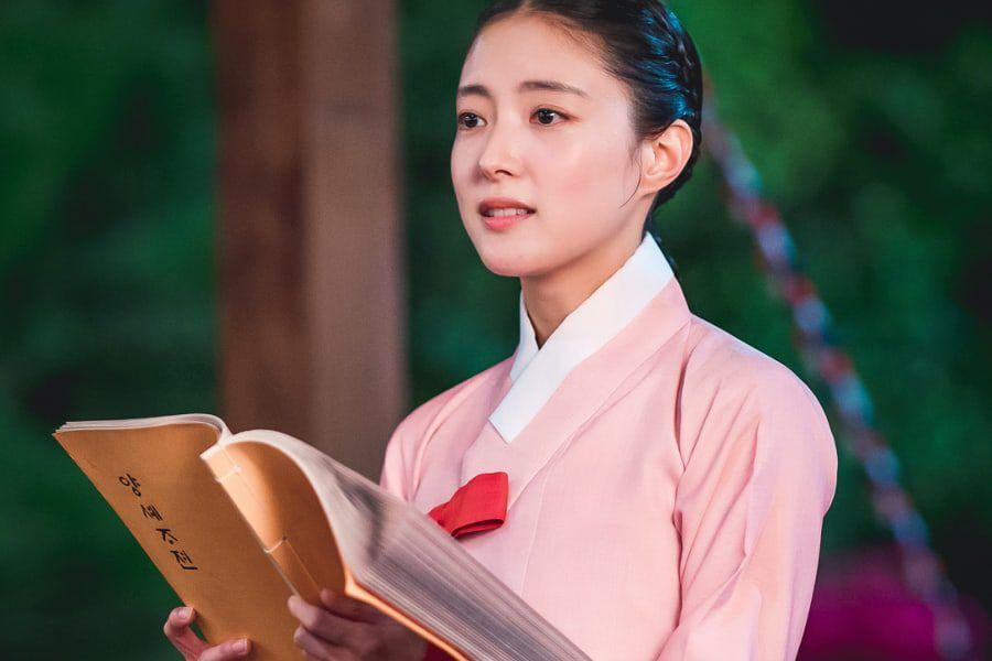 Vì sao phim của Song Hye Kyo thất thế trước phim cổ trang của 2PM Junho-10