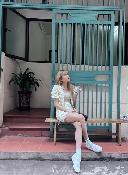 Thiều Bảo Trâm tâm bất biến giữa dòng đời vạn biến thưởng trà-7