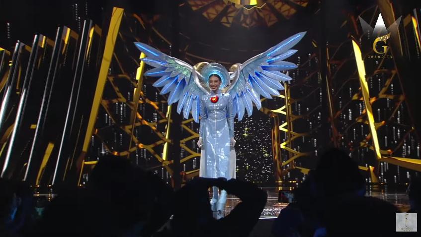 Ngoài Thiên Ân Miss Grand, Việt Nam nhiều lần trục trặc quốc phục-6