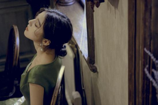 4 chiêu ràng buộc của nhân tình khiến đàn ông không thể quay đầu