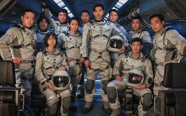 Cuộc chiến phim Hàn hot tháng 12: Jisoo và Gong Yoo được mong chờ nhất-8