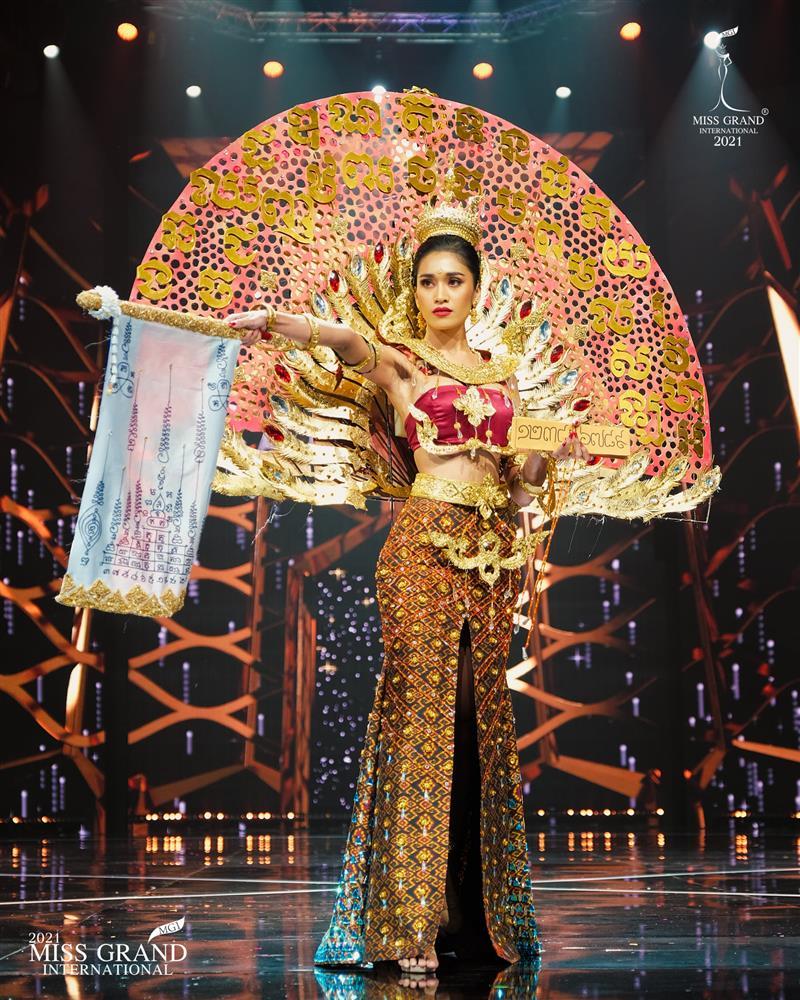Top 10 bộ Quốc phục ấn tượng nhất đêm thi Miss Grand 2021-10