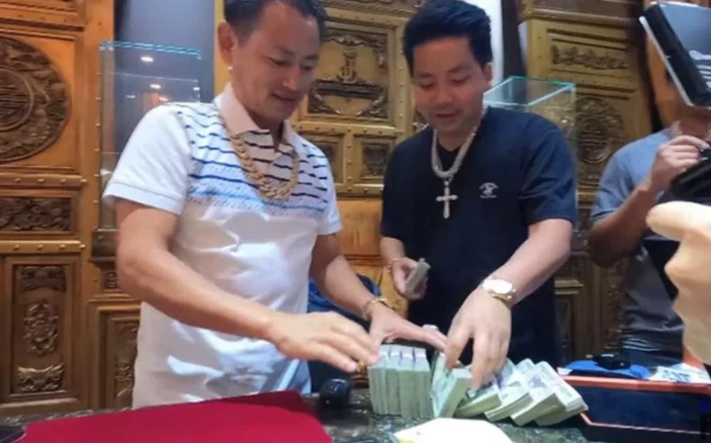 Sau bài tố lừa 30 tỷ, Khoa Pug bị Johnny Đặng đe dọa tính mạng-4