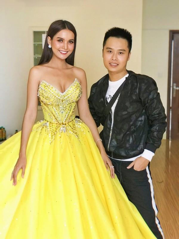 Thí sinh Siberia diện đầm của NTK Việt tại Miss Grand 2021-7