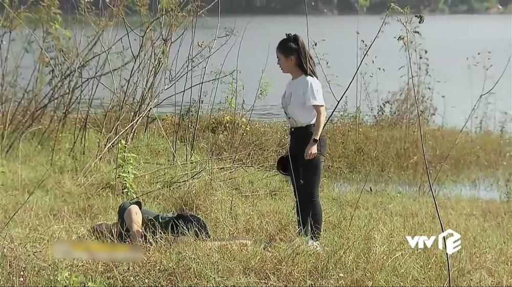 Phố Trong Làng: Cách tỏ tình của soái ca công an khiến crush auto đổ-1