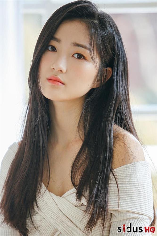 10 mỹ nhân Hàn thế hệ mới đẹp nhất: Kim Yoo Jung vuột top 1-8