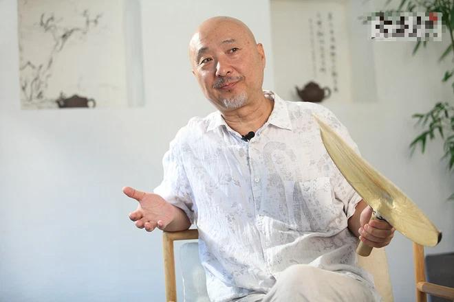 Gã trọc hàng triệu gia đình Việt đều biết sống sao tuổi U70?-4