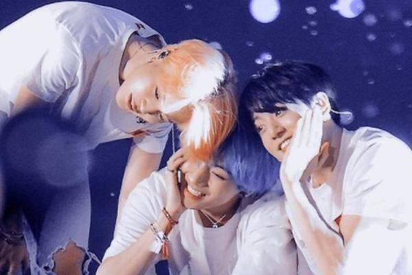 Hậu bối gập người chào BTS Jungkook, netizen phán sao phải hạ mình-5