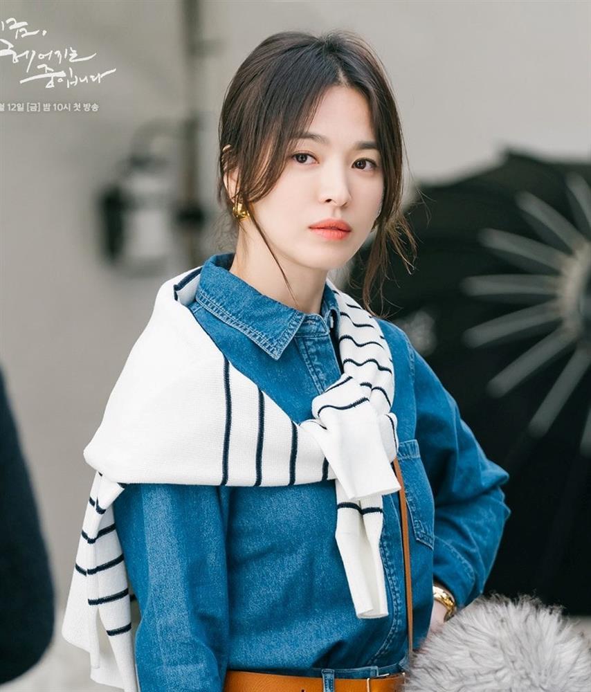 Công ty quản lý bị phản đối vì bỏ mặc Song Hye Kyo-1