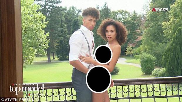 Next Top Model từng bị ném đá thậm tệ vì bắt thí sinh chụp nude 100%-3