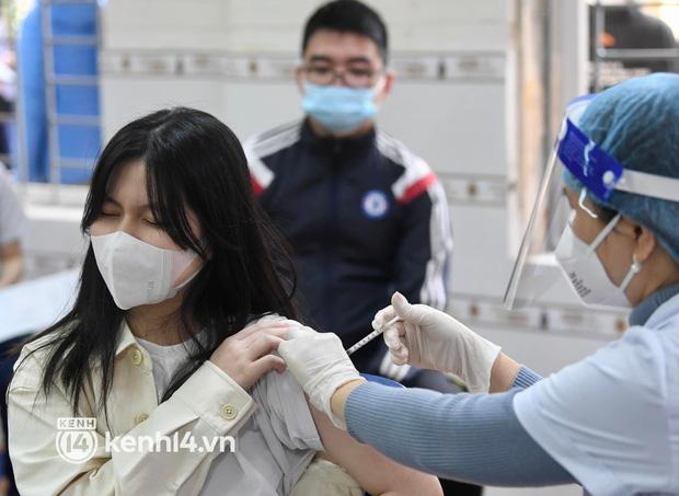 Việt Nam tiêm liều 3 vaccine Covid-19 từ tháng 12, cho phép tiêm trộn-1