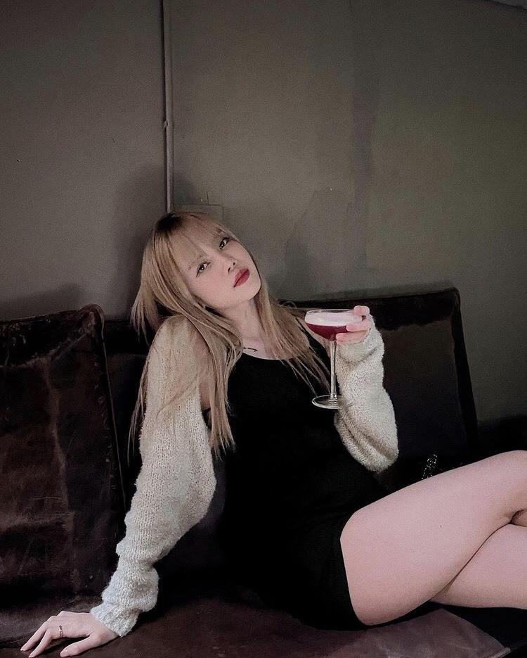 Thiều Bảo Trâm lên đồ thời trang phang thời tiết giữa trời 15 độ-7