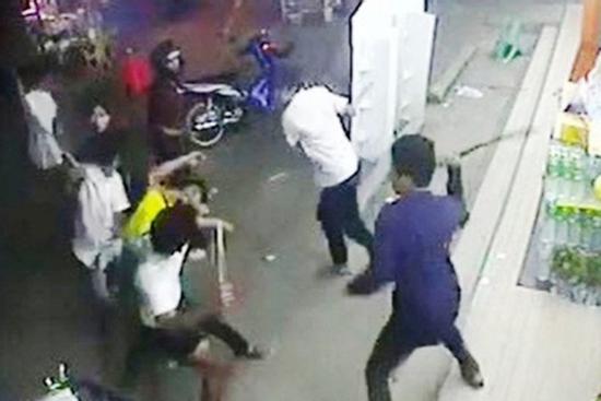 Hà Nội: Dùng dao sát hại đồng nghiệp vì mâu thuẫn nhỏ