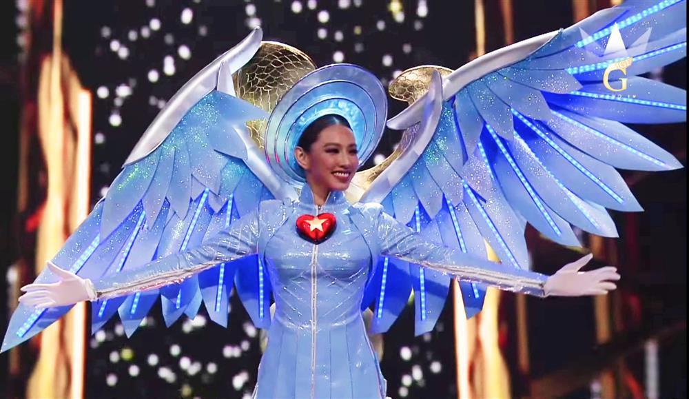 Quốc phục Việt tại Miss Grand: 1 bộ thắng lớn, 2 bộ gặp hạn-13