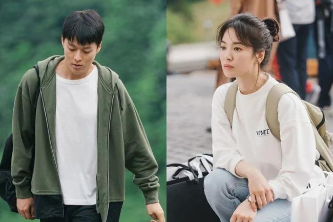 Học Song Hye Kyo cách diện đồ ton-sur-ton với tình trẻ-3