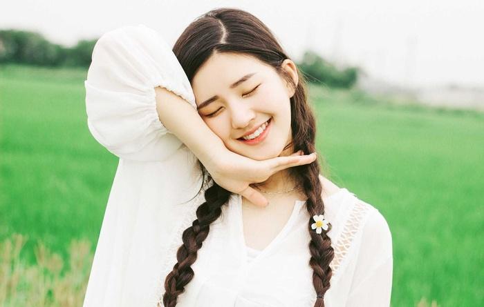 3 khoảnh khắc làm nổi bật sự quyến rũ chết người của chị em-1