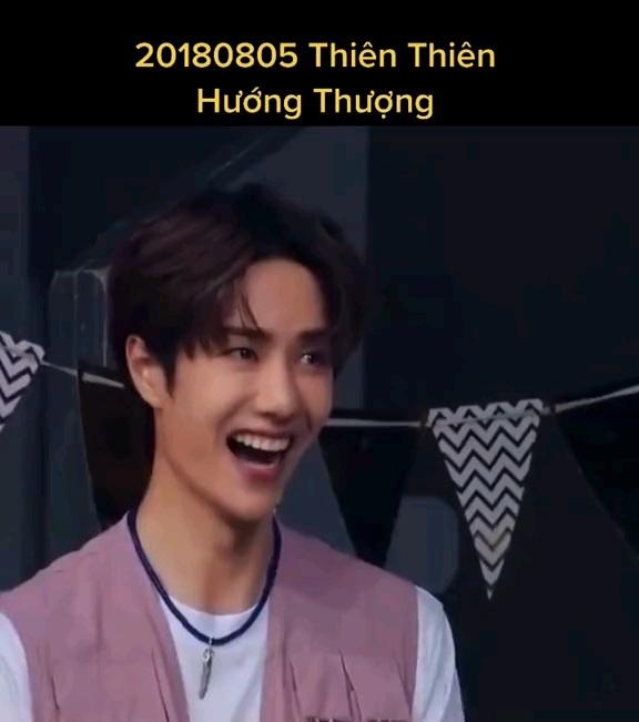 Mỹ nhân Cbiz nào khiến Vương Nhất Bác mê mẩn đến mức không chớp mắt?-3