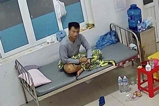 F0 trốn viện khai từng nuốt nguyên cả lưỡi dao lẫn cây đinh