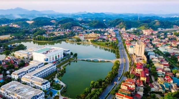 Thành phố có tên chữ đầu và cuối bảng chữ cái: Vắt óc không ra!-4