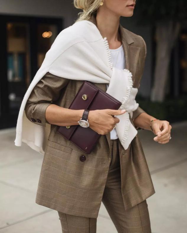 Mặc áo len là xưa rồi, giờ phải phối như này mới chuẩn trend!-10