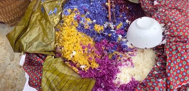 Nét thật thà của Khoa Pug bỗng gây chú ý qua clip review xôi vùng cao-2