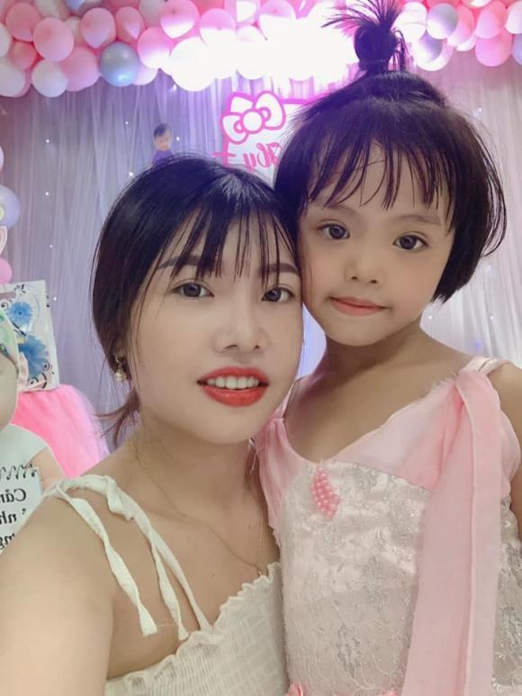 Dân mạng giật mình nhìn hình con gái Thị Nở Quách Phượng-3