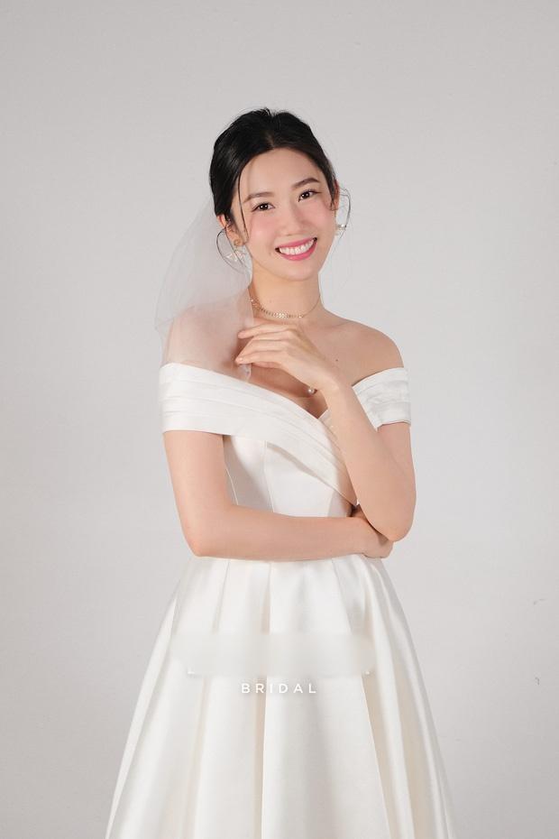 Full ảnh cưới Thúy Ngân và Karik: Cú lừa hay đám cưới chấn động?-4