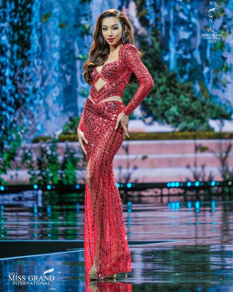 Thùy Tiên có thể dễ dàng đăng quang Miss Grand 2021-2