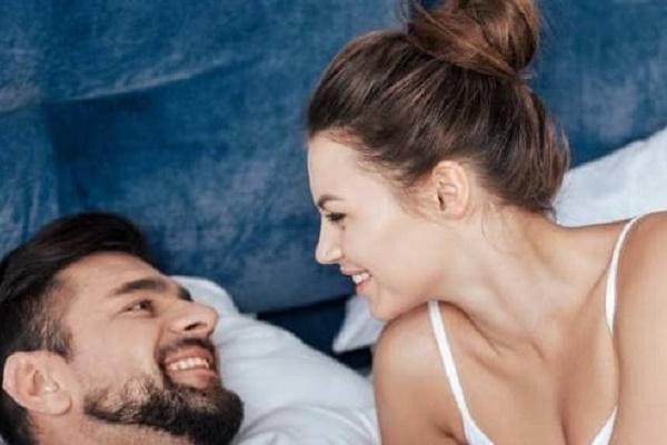 Đêm đầu tiên gần gũi sau 2 năm xa nhau, vợ bỗng đau đớn ngất xỉu-2