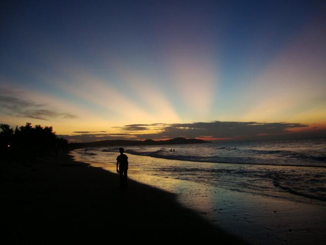 Du khách đừng bỏ lỡ những bãi biển đẹp khi đến Phan Thiết-2