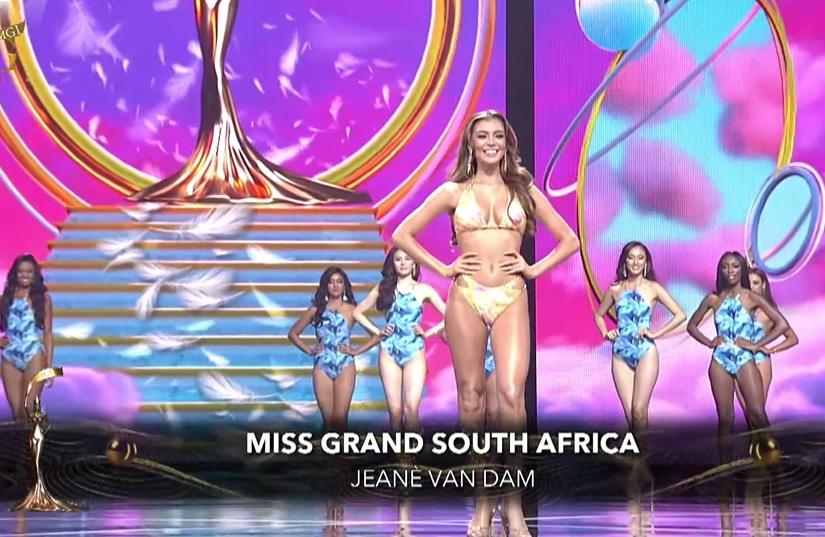 Công bố top 10, Thùy Tiên được xướng tên bằng thực lực-6