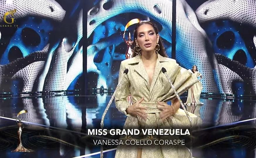 Thùy Tiên và top 10 diễn thuyết hòa bình-11