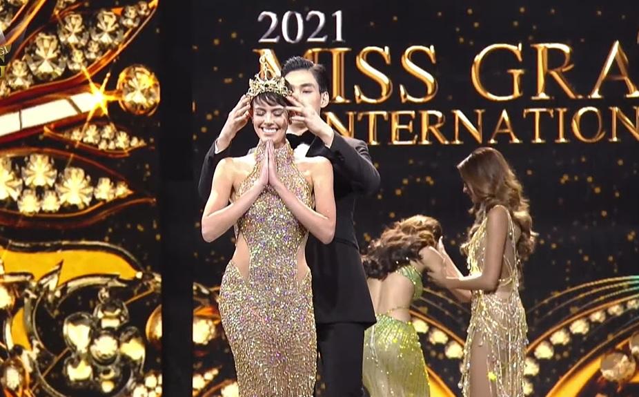 Trao giải Hoa hậu, Á hậu-3