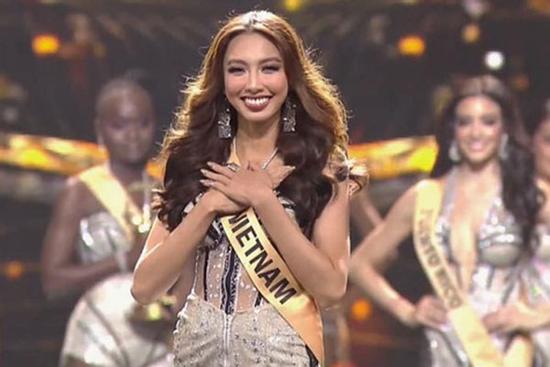 Nguyễn Thúc Thùy Tiên học cực giỏi, thành thạo nhiều ngoại ngữ