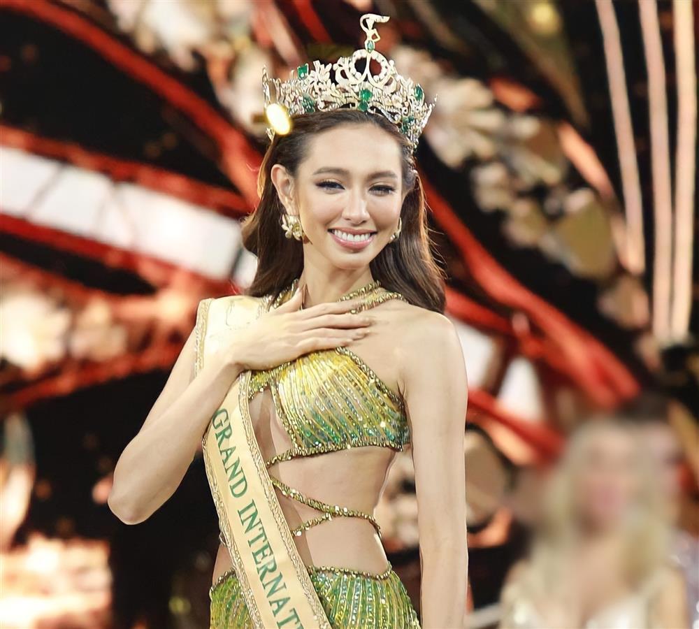 Cộng sự zẩy sập sàn khi Thùy Tiên đăng quang Miss Grand 2021-3