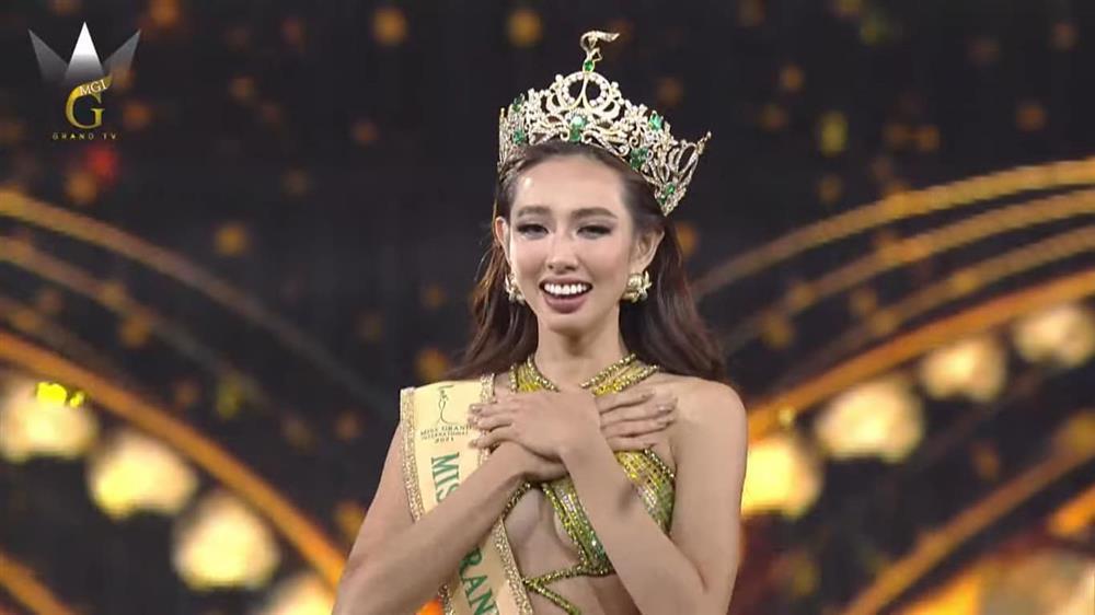 Cộng sự zẩy sập sàn khi Thùy Tiên đăng quang Miss Grand 2021-1