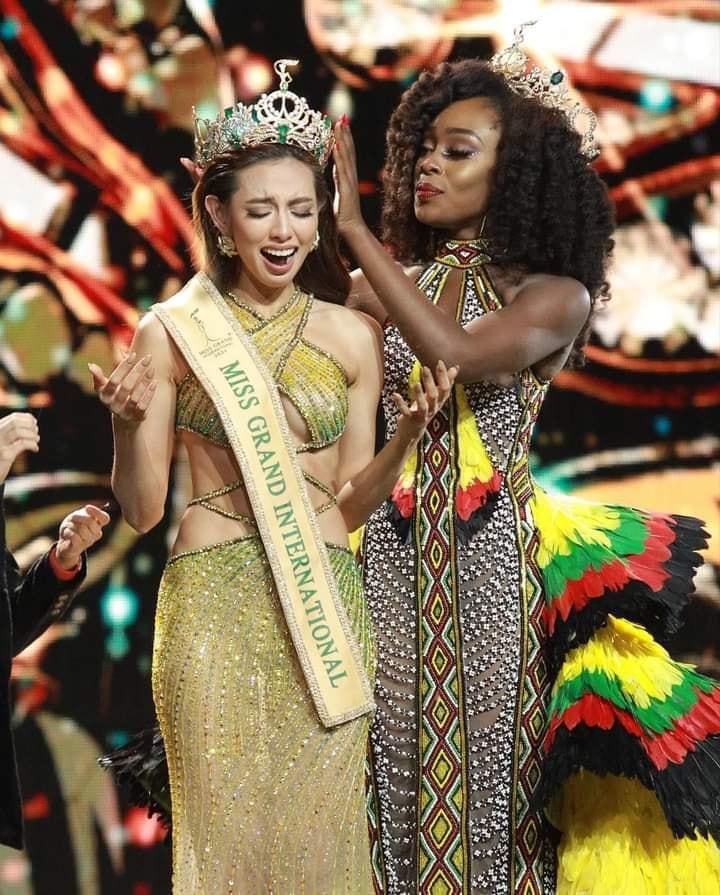 Tân hoa hậu Thùy Tiên lộ nhan sắc thật với loạt ảnh CAM thường-16