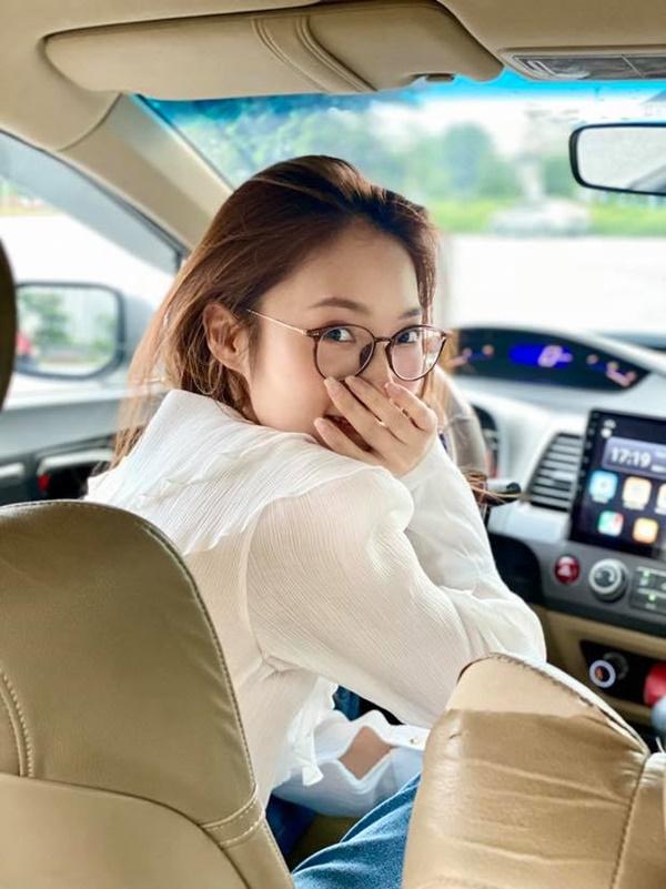 Sao Vbiz quê Nghệ An: Người cho vợ 40 tỷ tiêu vặt, người thành MC đình đám-6