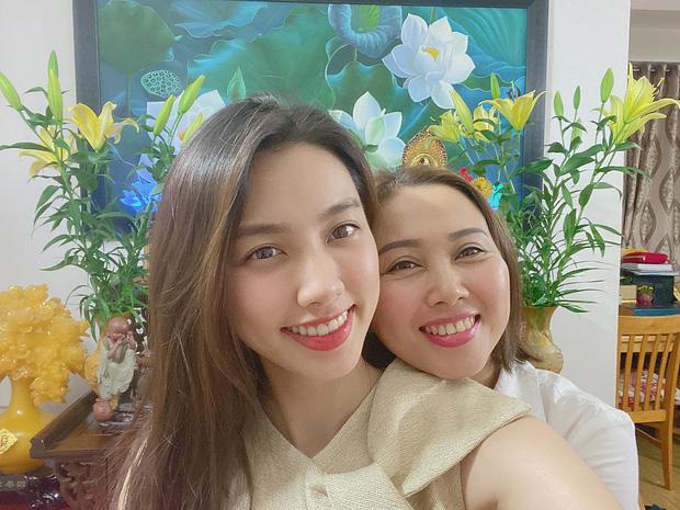 Hé lộ về mẹ ruột của Thùy Tiên, nhan sắc nổi trội hơn con gái-3