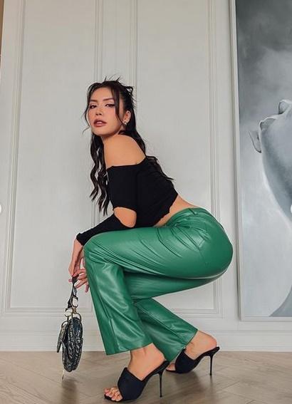 Giữa kèo lấy chồng, Minh Tú bị soi bàn chân xương xẩu, dài ngoằng-5