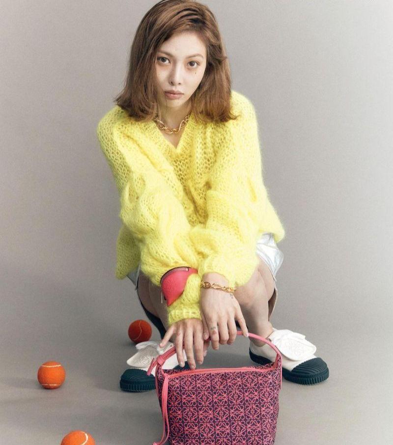 Mùa đông lạnh giá nhưng HyunA mix đồ thời trang phang thời tiết-3