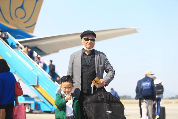 Đang dạy con học ngủ quên, Văn Quyết bị quý tử bóc phốt-2