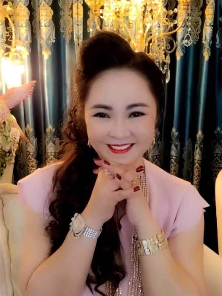 Đọ BST kim cương hàng khủng của bà Phương Hằng và Johnny Đặng-13