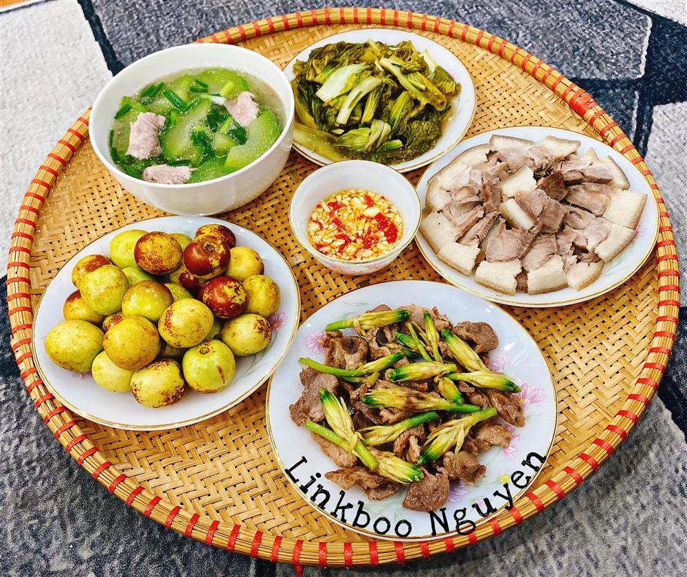 Mâm cơm đơn giản được gái đảm trang trí nhìn là muốn ăn luôn-4